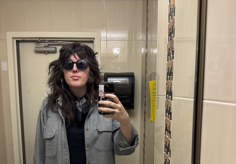 bathroom selfie and i'm wearing sunglasses, looking cool